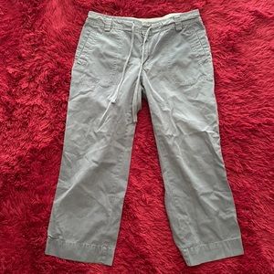 Old Navy just below waist cropped pants